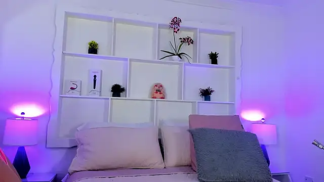 Jenifer Diaz online show from January 2026 01:16:02 PM