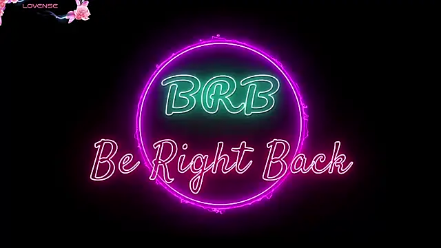 Snapshot of sophie_pariss chatting on February 2025 06:43:01 AM sophie pariss online show from February 2025 06:43:01 AM