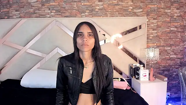 Snapshot of sophie_pariss chatting on September 2025 04:56:01 AM sophie pariss online show from September 2025 04:56:01 AM