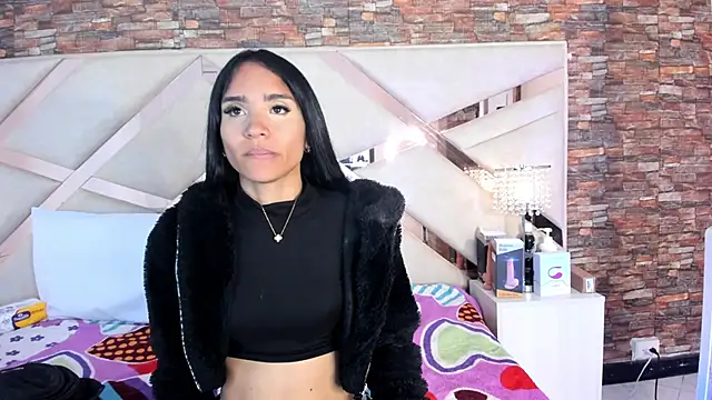 Snapshot of sophie_pariss chatting on September 2025 03:10:02 AM sophie pariss online show from September 2025 03:10:02 AM