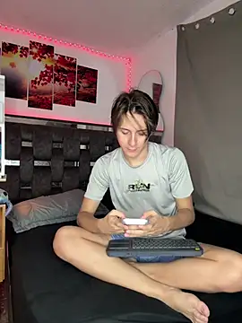 Snapshot of Alex_and_Fabian chatting on July 2026 11:44:01 PM Alex and Fabian online show from July 2026 11:44:01 PM