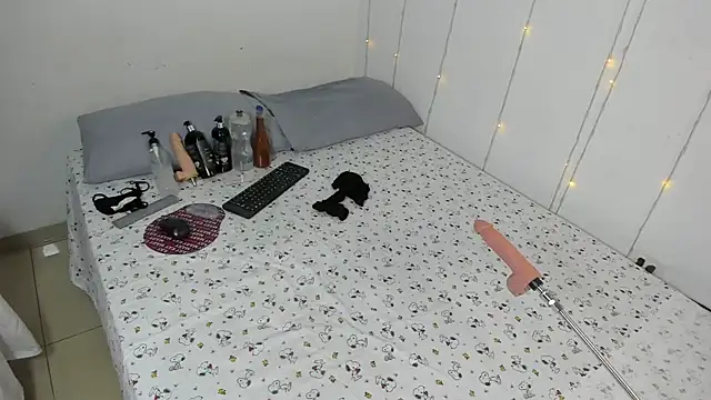 Snapshot of Benjamin_Buster chatting on September 2025 08:03:02 AM Benjamin Buster online show from September 2025 08:03:02 AM