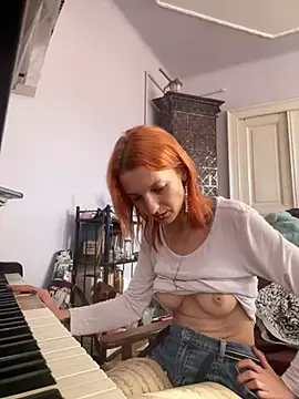 Snapshot of IngridMayer chatting on December 2024 11:42:02 AM IngridMayer online show from December 2024 11:42:02 AM