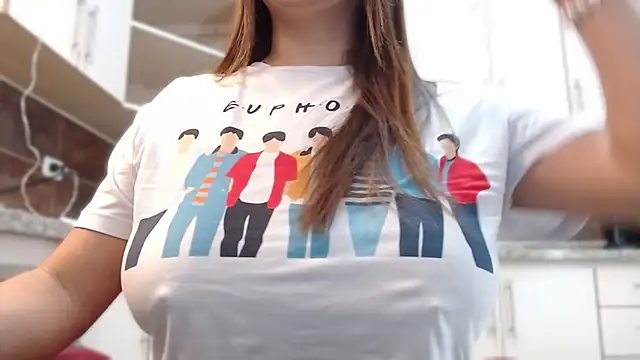 Snapshot of Heidy_Wells chatting on November 2025 11:58:01 AM Heidy Wells online show from November 2025 11:58:01 AM