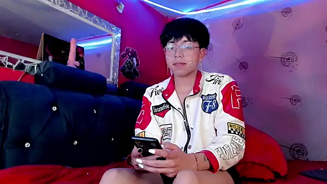 AnggelONfiree online show from October 2025 11:18:01 AM