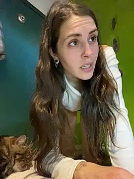 isadelasestrellas online show from June 2026 08:34:01 PM