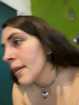 isadelasestrellas online show from July 2026 06:02:02 PM