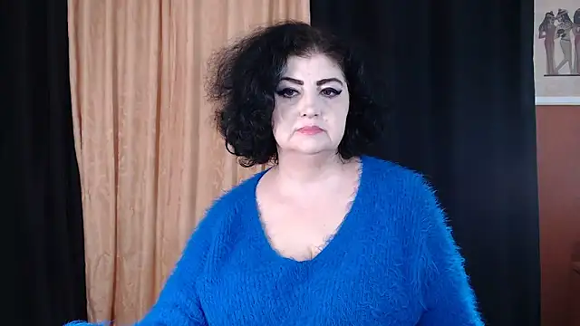 Snapshot of _MissJ_ chatting on December 2025 10:59:02 PM MissJ online show from December 2025 10:59:02 PM