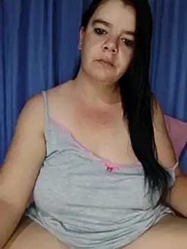 Snapshot of Hornyparratjie chatting on March 2026 11:41:01 PM Hornyparratjie online show from March 2026 11:41:01 PM