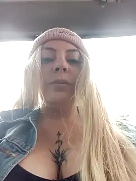 madelaine- online show from March 2026 06:33:01 PM