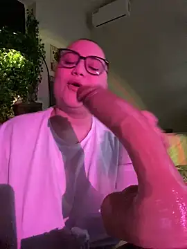 DaisyBooom online show from January 2025 07:05:01 PM