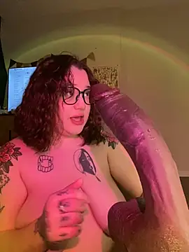 DaisyBooom online show from February 2025 07:03:01 PM