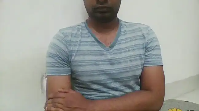 Snapshot of RKumar1994 chatting on December 2024 04:05:01 PM RKumar1994 online show from December 2024 04:05:01 PM