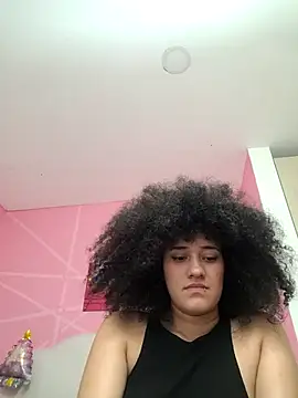 Snapshot of TwerkingAss chatting on December 2024 07:33:02 AM TwerkingAss online show from December 2024 07:33:02 AM