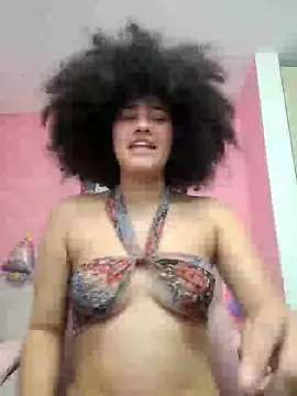 Snapshot of TwerkingAss chatting on December 2024 04:41:01 AM TwerkingAss online show from December 2024 04:41:01 AM