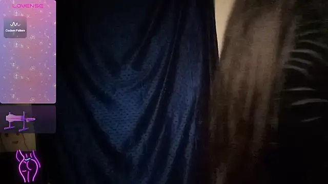 Snapshot of Sheela_oshovadi chatting on December 2024 01:03:01 PM Sheela oshovadi online show from December 2024 01:03:01 PM