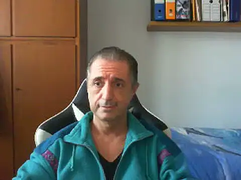 lliuk70mi online show from December 2024 02:44:01 PM