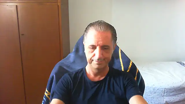 lliuk70mi online show from May 2026 08:10:02 AM