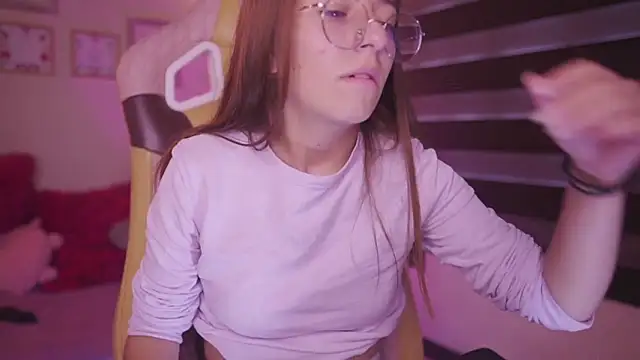 milly kenner online show from March 2025 08:11:01 PM