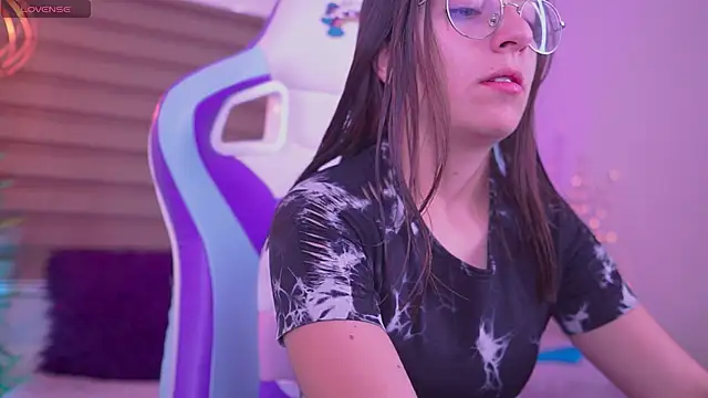 milly kenner online show from September 2025 02:43:01 PM