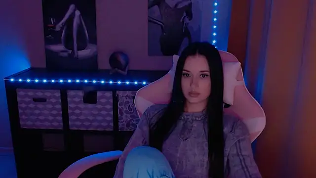 AlisaLink online show from January 2025 07:11:01 PM