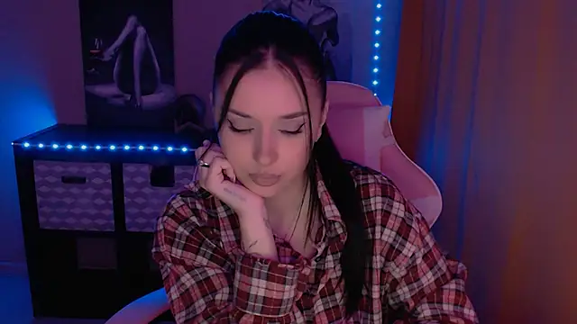 AlisaLink online show from January 2025 07:24:01 PM