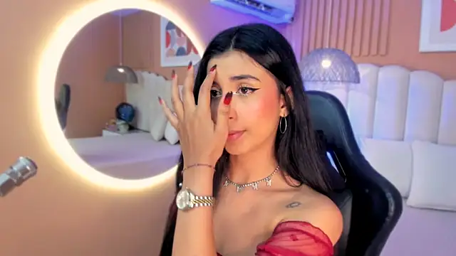 zia cooper online show from September 2025 07:04:01 PM