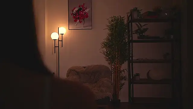 Snapshot of AudreyBarren chatting on September 2025 04:47:01 AM AudreyBarren online show from September 2025 04:47:01 AM