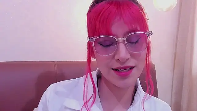 Snapshot of RedMeloddy chatting on January 2025 07:26:02 PM RedMeloddy online show from January 2025 07:26:02 PM