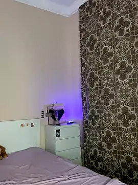 bigbabykiki online show from November 2025 03:23:01 PM