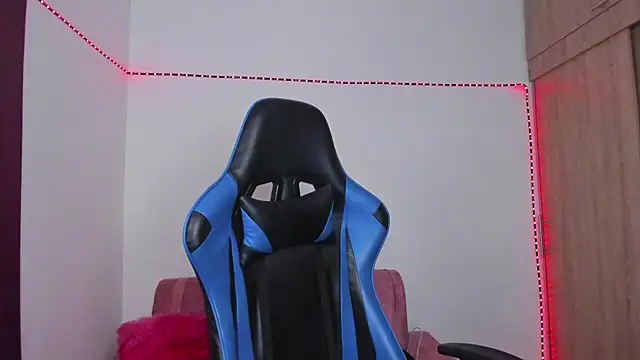 Snapshot of Ethan_Sai___ chatting on December 2024 08:11:01 AM Ethan Sai    online show from December 2024 08:11:01 AM