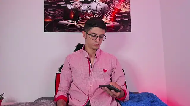 Snapshot of Ethan_Sai___ chatting on February 2025 08:31:01 PM Ethan Sai    online show from February 2025 08:31:01 PM