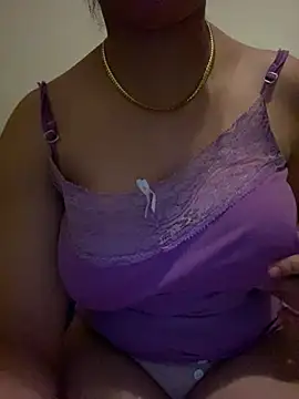 Snapshot of Maha_Ms chatting on February 2025 08:40:01 PM Maha Ms online show from February 2025 08:40:01 PM