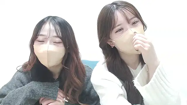 LOVE MOMO LOVE online show from February 2025 11:36:01 AM