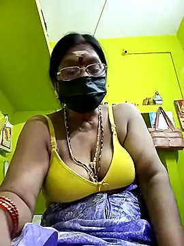 Snapshot of Tamil_yamuna_hindi chatting on February 2025 05:51:01 PM Tamil yamuna hindi online show from February 2025 05:51:01 PM