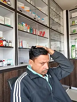 Snapshot of Raj1043 chatting on December 2025 05:28:01 AM Raj1043 online show from December 2025 05:28:01 AM