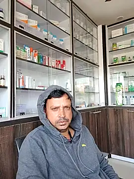 Snapshot of Raj1043 chatting on December 2025 06:11:01 AM Raj1043 online show from December 2025 06:11:01 AM