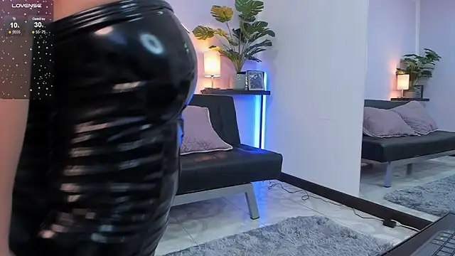 Snapshot of Aixaa_charles chatting on January 2025 11:58:02 AM Aixaa charles online show from January 2025 11:58:02 AM