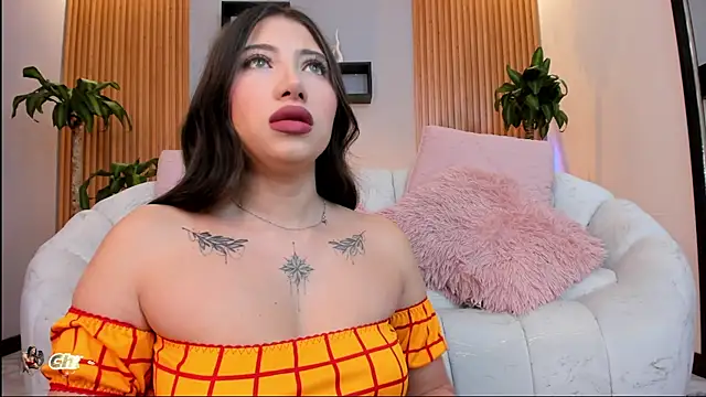 Snapshot of Aixaa_charles chatting on October 2025 12:13:02 PM Aixaa charles online show from October 2025 12:13:02 PM