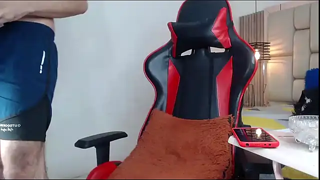 Snapshot of MurdockH chatting on December 2024 07:55:01 AM MurdockH online show from December 2024 07:55:01 AM