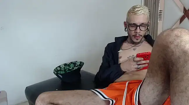 Snapshot of MurdockH chatting on March 2025 05:33:02 AM MurdockH online show from March 2025 05:33:02 AM