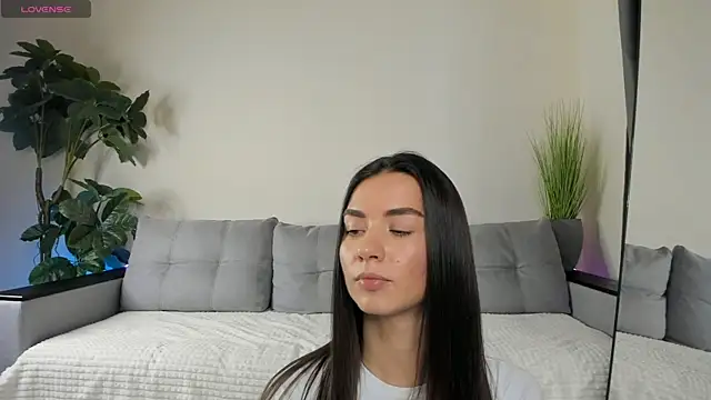 Snapshot of NicoleLuv chatting on December 2024 04:16:01 PM NicoleLuv online show from December 2024 04:16:01 PM