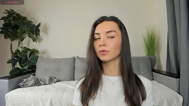 Snapshot of NicoleLuv chatting on December 2024 07:15:02 PM NicoleLuv online show from December 2024 07:15:02 PM