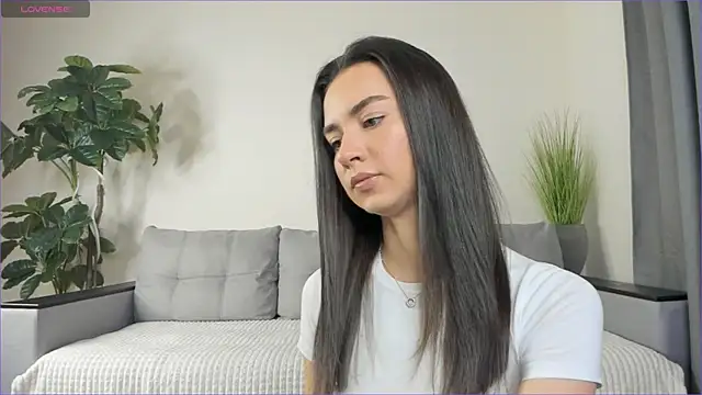 Snapshot of NicoleLuv chatting on January 2025 01:05:02 PM NicoleLuv online show from January 2025 01:05:02 PM