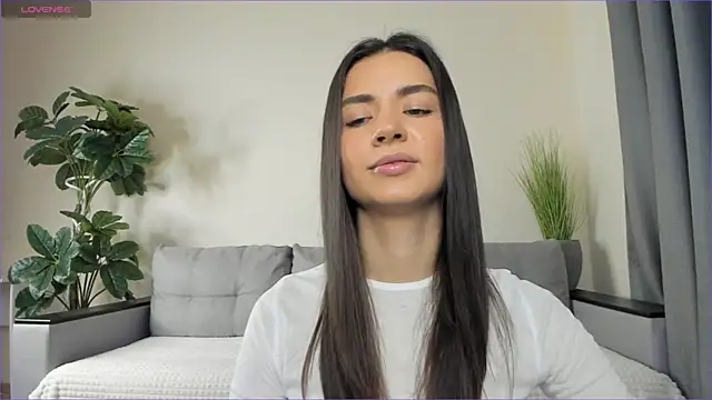 Snapshot of NicoleLuv chatting on January 2025 01:11:01 PM NicoleLuv online show from January 2025 01:11:01 PM