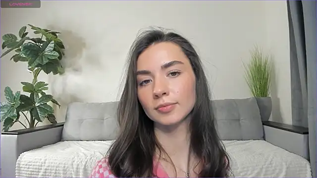 Snapshot of NicoleLuv chatting on January 2025 07:08:01 PM NicoleLuv online show from January 2025 07:08:01 PM