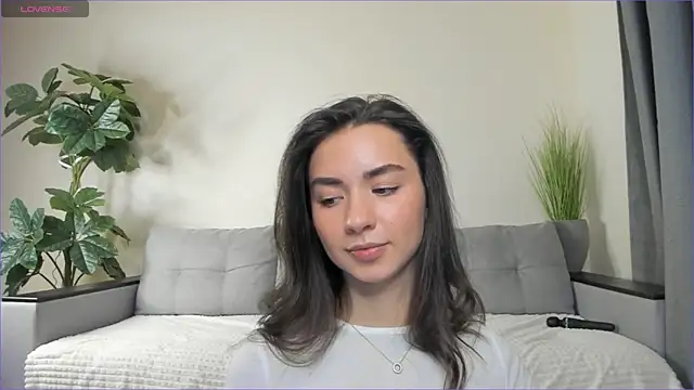 Snapshot of NicoleLuv chatting on February 2025 04:14:02 PM NicoleLuv online show from February 2025 04:14:02 PM