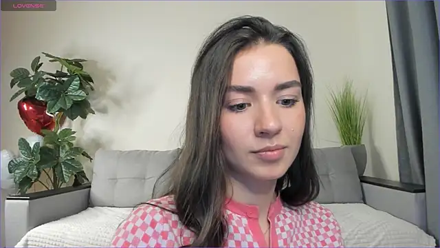 Snapshot of NicoleLuv chatting on March 2025 07:17:02 PM NicoleLuv online show from March 2025 07:17:02 PM