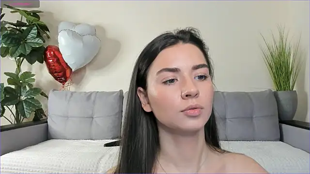 Snapshot of NicoleLuv chatting on March 2025 04:12:01 PM NicoleLuv online show from March 2025 04:12:01 PM