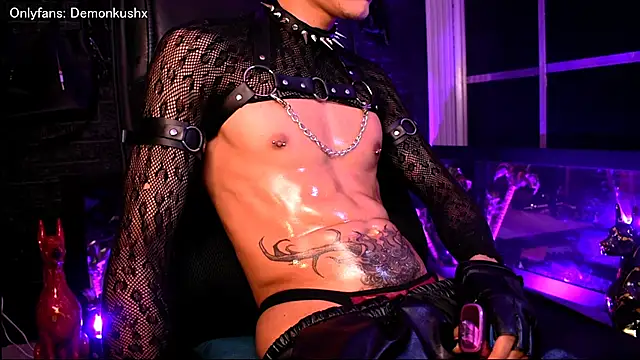 DemonKush-- online show from November 2025 11:15:01 PM